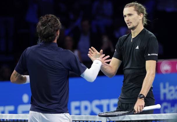 TENNIS - ATP, Tennis Herren Erste Bank Open VIENNA,AUSTRIA,25.OCT.25 - TENNIS - ATP World Tour, Erste Bank Open. Image shows Lorenzo Musetti (ITA) and Alexander Zverev (GER).  GEPAxpictures xWalterxLuger
