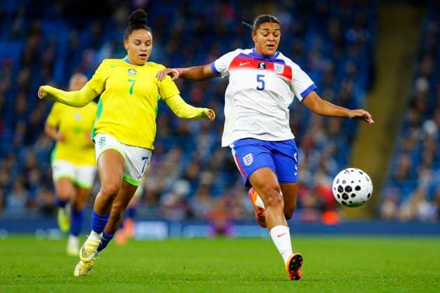 Football, Women, International match, England - Brazil