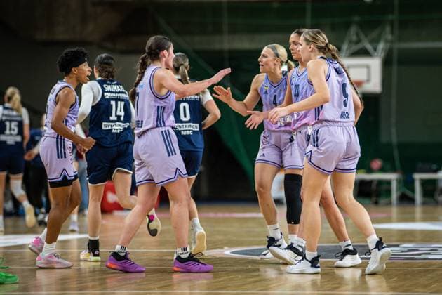 Basketball Berlin 25 10 2025 Season 2025 2026 Toyota DBBL 1 Bundesliga Women, Women Alba Berlin SYNTAINICS MBC Jubel Alba