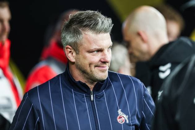 Sport, Football, Bundesliga Season 2025 2026 8 Matchday Borussia Dortmund 1 FC Köln 25 10 2025, SIGNAL IDUNA PARK Lukas Kwasniok Coach 1 FC Köln Dortmund SIGNAL IDUNA PARK North Rhine-Westphalia Germany