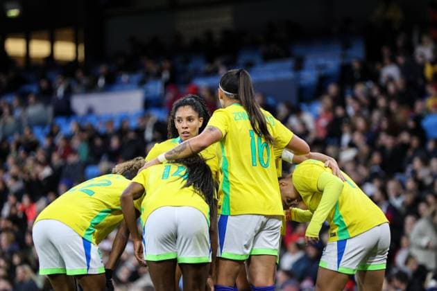 Dudinha (7 Brazil) celebrates scoring the second goal for Brazil during the Womens International Friendly, Länderspiel, Nationalmannschaft football match between England and Brazil at Etihad Stadium in Manchester, England Copyright: xNataliexMincher SPPx Sportspressphoto_SPR50947
