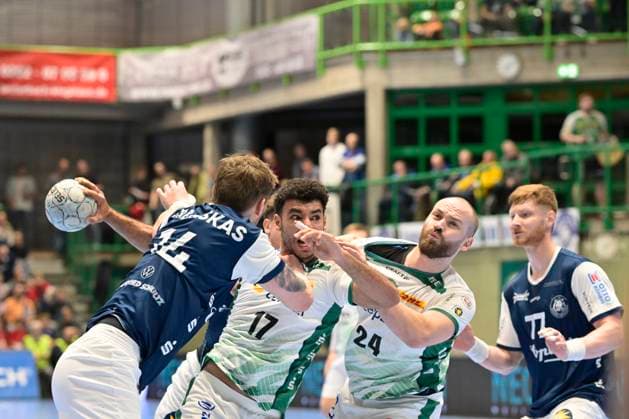 GER, 1 HBL, BHC06, BHC06 SC DHfK Leipzig 25 10 2025,Wuppertal ,Unihalle, GER, 1 Liqui Moly HBL, BHC06 SC DHfK Leipzig 1 Liqui Moly HBL regulations prohibit any use of photographs as image sequences and or quasi video in the picture Ahmed Moustafa Khairi Nasralla SC DHFK Leipzig 17 vs Gerdas Bararskas Bergischer HC 14 NordphotoxGmbHx xFreund nph00018