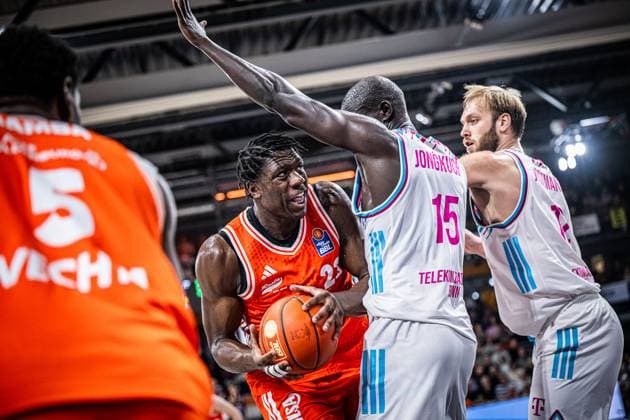 1 Basketball Bundesliga, easyCredit BBL, Season 2025 2026, Men, Main round, Matchday 5, 25 10 2025, RASTA Vechta Telekom Baskets Bonn Malcolm Dandridge 23 RASTA Vechta in action Vechta RASTA Dome Lower Saxony Germany