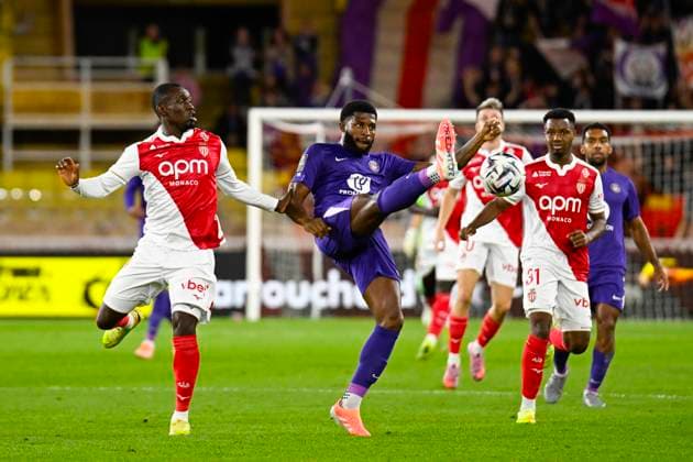 FOOTBALL : AS Monaco VS Toulouse FC - Ligue 1 McDonald s - 25 10 2025 Mark McKenzie (TFC) - Ligue 1 McDonald s match between AS Monaco and Toulouse FC on October 25, 2025 at the Louis II Stadium in Monaco. MonacoMonaco  Copyright: xWilliamxCannarellax