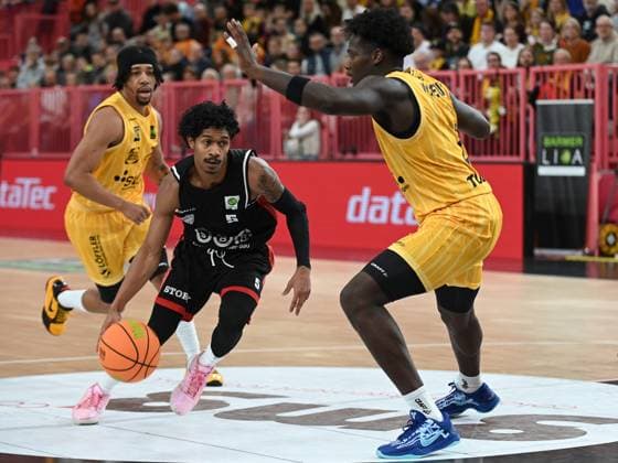 Jalen Benjamin SBB Baskets Wolmirstedt, 05 on offense GER, Tigers Tuebingen vs SBB Baskets Wolmirstedt, Basketball, Men, Pro A, 2 Barmer Basketball Bundesliga, Season 2025 2026, 25 10 2025 GER, Tigers Tuebingen vs SBB Baskets Wolmirstedt, Basketball, Men, Pro A, 2 Barmer Basketball Bundesliga, Season 2025 2026, 25 10 2025 Tuebingen Copyright: xEibner-Pressefoto NicolasxWoernx EP_NWN