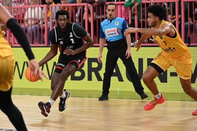 Travis Henson SBB Baskets Wolmirstedt, 02 GER, Tigers Tuebingen vs SBB Baskets Wolmirstedt, Basketball, Men, Pro A, 2 Barmer Basketball Bundesliga, Season 2025 2026, 25 10 2025 GER, Tigers Tuebingen vs SBB Baskets Wolmirstedt, Basketball, Men, Pro A, 2 Barmer Basketball Bundesliga, Season 2025 2026, 25 10 2025 Tuebingen Copyright: xEibner-Pressefoto NicolasxWoernx EP_NWN