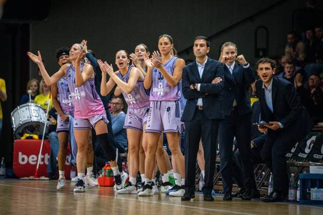 Basketball Berlin 25 10 2025 Season 2025 2026 Toyota DBBL 1 Bundesliga Women, Women Alba Berlin SYNTAINICS MBC Jubel Alba