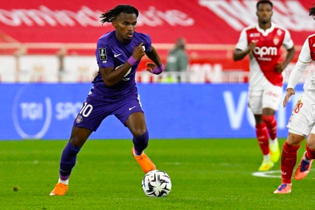FOOTBALL : AS Monaco VS Toulouse FC - Ligue 1 McDonald s - 25 10 2025 Cristian Casseres Jr. (TFC) - Ligue 1 McDonald s match between AS Monaco and Toulouse FC on October 25, 2025 at the Louis II Stadium in Monaco. MonacoMonaco  Copyright: xWilliamxCannarellax