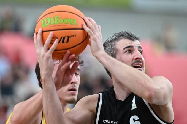 Martin Bogdanov SBB Baskets Wolmirstedt, 06 GER, Tigers Tuebingen vs SBB Baskets Wolmirstedt, Basketball, Men, Pro A, 2 Barmer Basketball Bundesliga, Season 2025 2026, 25 10 2025 GER, Tigers Tuebingen vs SBB Baskets Wolmirstedt, Basketball, Men, Pro A, 2 Barmer Basketball Bundesliga, Season 2025 2026, 25 10 2025 Tuebingen Copyright: xEibner-Pressefoto NicolasxWoernx EP_NWN