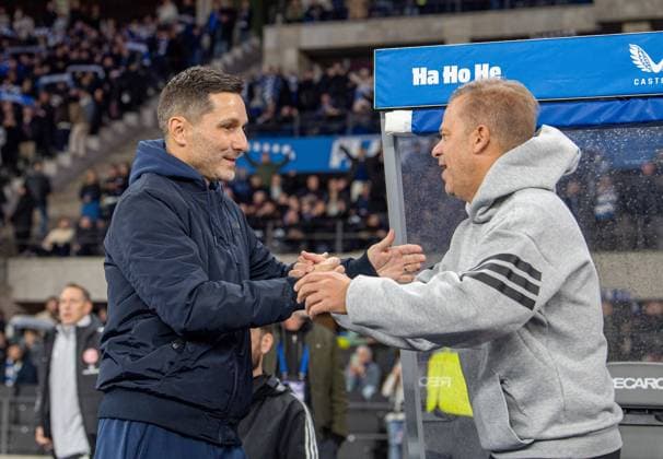 Soccer, Men, Season 2025 2026, 2 Bundesliga 10 Matchday , Hertha BSC Fortuna Düsseldorf, f l Coach Stefan Leitl Hertha BSC , Coach Markus Anfang Düsseldorf , 25 10 2025, Copyright: xSebastianxRäppold MatthiasxKochx