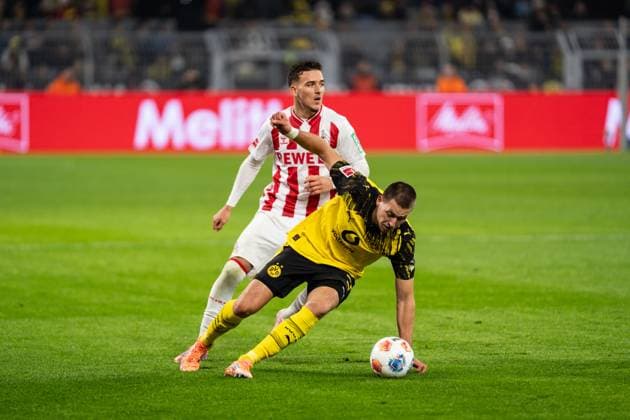 GER, 1 FBL, Borussia Dortmund vs 1 FC Köln 25 10 2025, Signal Iduna Park, Dortmund, GER, 1 FBL, Borussia Dortmund vs 1 FC Köln in the picture duel between Waldemar Anton Borussia Dortmund, 3 and Said El Mala 1 FC Köln Koeln, 13 nordphotoxGmbHxx xChristianxSchulze nph000300