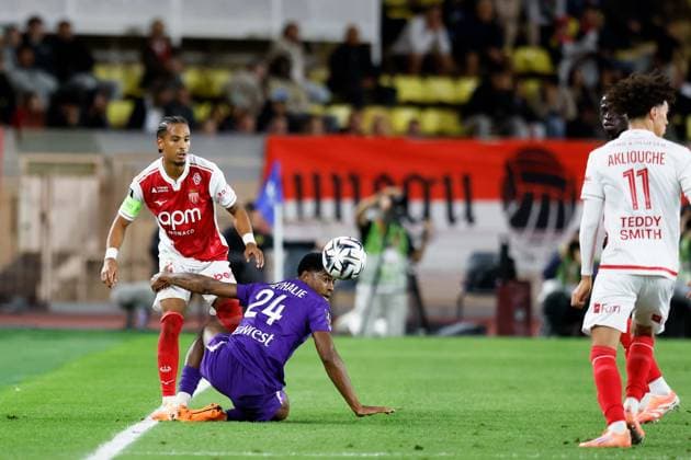 AS Monaco FC v Toulouse FC - Ligue 1 McDonald s 2025 2026 24 Dayann METHALIE (tfc) - 05 Thilo KEHRER (asm) during the Ligue 1 McDonald s match between Monaco and Toulouse at Stade Louis II on October 25, 2025 in Monaco, Monaco. Monaco Monaco  Copyright: xFEPx 776348167