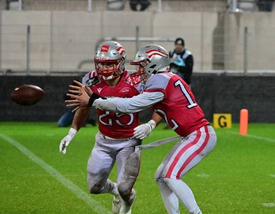 25 10 2025 xkhx Krefeld Grotenburg Stadium American Football European Championship 2025 Germany Austria Bonatti Tobias 25, AUS and Reischl Alexander 12, AUS