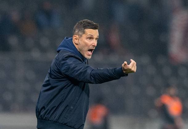 Soccer, Men, Season 2025 2026, 2 Bundesliga 10 Matchday , Hertha BSC Fortuna Düsseldorf, Coach Stefan Leitl Hertha BSC , 25 10 2025, Copyright: xSebastianxRäppold MatthiasxKochx