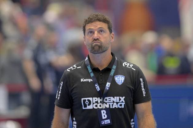 Florian Kehrmann Coach TBV Lemgo Lippe disappointed, frustrated, emotion , GER, MT Melsungen TBV Lemgo Lippe, Handball, 1 Bundesliga, Matchday 10, Season 2025 2026, 25 10 2025, GER, MT Melsungen TBV Lemgo Lippe, Handball, 1 Bundesliga, Matchday 10, Season 2025 2026, 25 10 2025 Kassel Copyright: xEibner-Pressefotox xRolandxSippelx EP_RSL