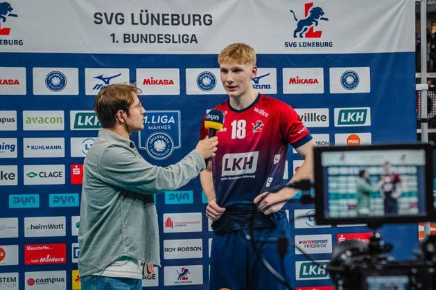 Volleyball mens season 2025 2026 Volleyball Bundesliga main round SVG Lüneburg vs cerebricks VOLLEY GOATS Mitteldeutschland 25 10 2025 Interview with Axel Larsen 18 SVG Lüneburg