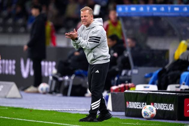 Markus Anfang Fortuna Duesseldorf, Head Coach , GER, Hertha BSC vs ,Fortuna Duesseldorf, 2 Bundesliga, Season 2025 2026, Matchday 10, 25 010 2025 DFL REGULATIONS PROHIBIT ANY USE OF PHOTOGRAPHS AS IMAGE SEQUENCES AND OR QUASI VIDEO GER, Hertha BSC vs ,Fortuna Duesseldorf, 2 Bundesliga, Season 2025 2026, Matchday 10, 25 010 2025 Berlin Copyright: xClaudiusxRauch,xEibner-Pressefotox xClaudiusxRauchx EP_CRH