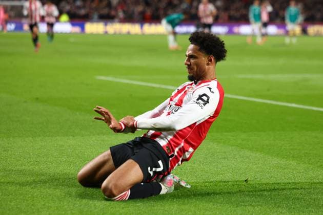 London, England, 25th October 2025. Kevin Schade of Brentford celebrates after scoring to make it 2-0 during the Brentford vs Liverpool Premier League match at Gtech Community Stadium, London. Picture credit should read: Paul Terry Sportimage EDITORIAL USE ONLY. No use with unauthorised audio, video, data, fixture lists, club league logos or live services. Online in-match use limited to 120 images, no video emulation. No use in betting, games or single club league player publications. SPI_006_PT_Brentford_Liverrpool SPI-4238-0006