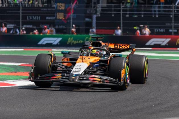 Formula?1 Gran?Premio?de?la?Ciudad?de? México?2025 Alexis Perrin OVERTAKE MAXPPP - Mexico?City 25 10 2025 81 PIASTRI Oscar (aus), McLaren F1 Team, action at the Formula?1 Gran?Premio?de?la?Ciudad?de?México?2025, the 20th round of the 2025 FIA Formula?1 World Championship, WM, Weltmeisterschaft at the Autódromo?Hermanos?Rodríguez in Mexico?City, Mexico, from 23 to 26 October 2025 Mexico?City Autódromo Hermanos Rodríguez Mexico  Copyright: xOVERTAKE MAXPPPxAlexisxPerrinx OVT202510253227 OVT202510253227