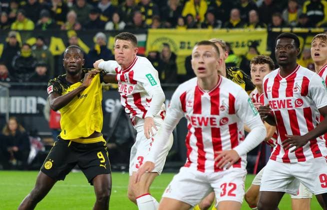 Germany Bundesliga 2025 26, 8 Matchday Borussia Dortmund vs 1 FC Köln Signal Iduna Park Stadion Dortmund Serhou Guirassy Borussia Dortmund, 9 Kristoffer Lund 1 FC Köln, 32 Dortmund Copyright: xAymanxAlahmedx