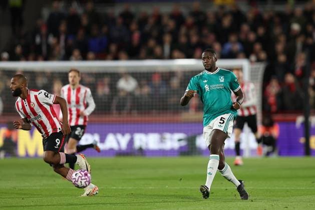 25th October 2025; Gtech Community Stadium, Brentford, London, England; Premier League Football, Brentford versus Liverpool; Ibrahima Konate of Liverpool  KatiexChan