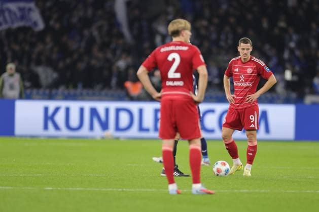 Hertha BSC Fortuna Düsseldorf, 25 10 2025 BERLIN, GERMANY OCTOBER 25 Žan Celar Fortuna Düsseldorf, 9 disappointed, during the Bundesliga match between Hertha BSC Fortuna Düsseldorf at Olympiastadion on matchday 10 of the 2 Bundesliga on October 25, 2025 in Berlin, Germany DFL REGULATIONS PROHIBIT ANY USE OF PHOTOGRAPHS AS IMAGE SEQUENCES AND OR QUASI VIDEO Copyright: xBEAUTIFULxSPORTS Frankex