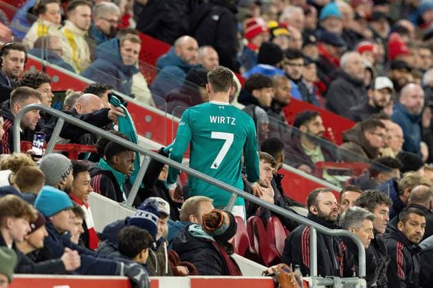 Premier League Brentford v Liverpool Florian Wirtz of Liverpool substituted during the Premier League match Brentford vs Liverpool at The Gtech Community Stadium, London, United Kingdom, 25th October 2025 (Photo by Ian Stephen News Images) Copyright: xIanxStephen NewsxImagesx