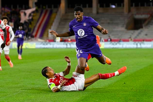 FOOTBALL : AS Monaco VS Toulouse FC - Ligue 1 McDonald s - 25 10 2025 Thilo Kehrer (ASM) Dayann Methalie (TFC) - Ligue 1 McDonald s match between AS Monaco and Toulouse FC on October 25, 2025 at the Louis II Stadium in Monaco. MonacoMonaco  Copyright: xWilliamxCannarellax