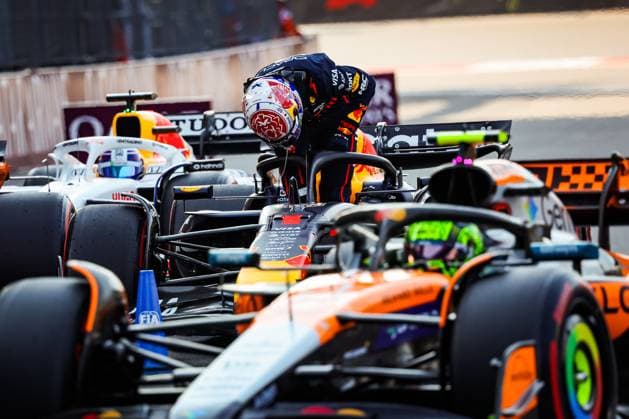 F1 - MEXICO CITY GRAND PRIX 2025 VERSTAPPEN Max (ned), Red Bull Racing RB21, NORRIS Lando (gbr), McLaren F1 Team MCL39, portrait during the 2025 Formula 1 Mexico City Grand Prix, 20th round of the 2025 FIA Formula One World Championship, WM, Weltmeisterschaft from October 24 to 26, 2025 on the Autodromo Hermanos Rodriguez, in Mexico City, Mexico - Mexico CityMexico  Copyright: xFLORENTxGOODENx
