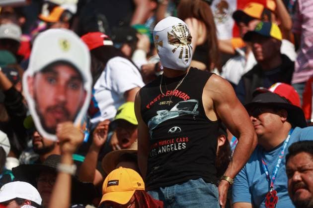 F1 Grand Prix of Mexico 2025 - Qualifying Session MEXICO CITY, MEXICO - OCTOBER 25: Supporters are seen during the qualifying session ahead of the F1 Grand Prix of Mexico, at Autodromo Hermanos Rodriguez, in Mexico City, Mexico on October 25, 2025. Daniel Cardenas Anadolu Mexico City Mexico. Editorial use only. Please get in touch for any other usage.  Copyright: x2025xAnadoluxDanielxCardenasx