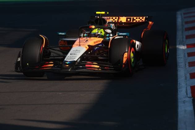 F1 Grand Prix of Mexico 2025 - Qualifying Session MEXICO CITY, MEXICO - OCTOBER 25: Lando Norris of McLaren driving the (4) MCL39 on track during the qualifying session ahead of the F1 Grand Prix of Mexico, at Autodromo Hermanos Rodriguez, in Mexico City, Mexico on October 25, 2025. Daniel Cardenas Anadolu Mexico City Mexico. Editorial use only. Please get in touch for any other usage.  Copyright: x2025xAnadoluxDanielxCardenasx