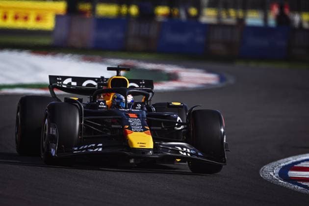 Max Verstappen driving Red Bull Racing RB21 during qualifying ahead of the F1 Grand Prix of Mexico at Autodromo Hermanos Rodriguez on October 25, 2025 in Mexico City, Mexico. Copyright: xRichardxCallis SPPx Sportspressphoto_SPR51450