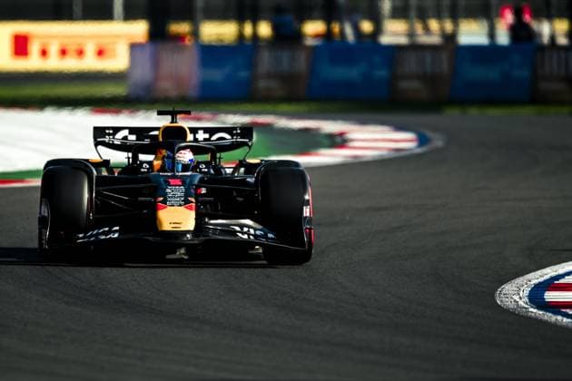 Max Verstappen driving Red Bull Racing RB21 during qualifying ahead of the F1 Grand Prix of Mexico at Autodromo Hermanos Rodriguez on October 25, 2025 in Mexico City, Mexico. Copyright: xRichardxCallis SPPx Sportspressphoto_SPR51452