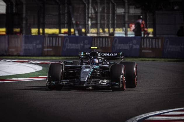 Kimi Antonelli driving Mercedes-AMG F1 W16 E Performance during qualifying ahead of the F1 Grand Prix of Mexico at Autodromo Hermanos Rodriguez on October 25, 2025 in Mexico City, Mexico. Copyright: xRichardxCallis SPPx Sportspressphoto_SPR51462