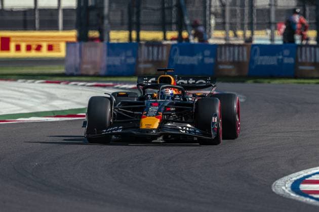 Max Verstappen driving Red Bull Racing RB21 during qualifying ahead of the F1 Grand Prix of Mexico at Autodromo Hermanos Rodriguez on October 25, 2025 in Mexico City, Mexico. Copyright: xRichardxCallis SPPx Sportspressphoto_SPR51472