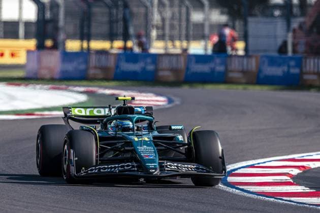 Fernando Alonso driving Aston Martin AMR25 during qualifying ahead of the F1 Grand Prix of Mexico at Autodromo Hermanos Rodriguez on October 25, 2025 in Mexico City, Mexico. Copyright: xRichardxCallis SPPx Sportspressphoto_SPR51477