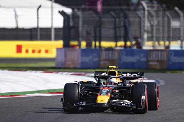 Yuki Tsunoda driving Red Bull Racing RB21 during qualifying ahead of the F1 Grand Prix of Mexico at Autodromo Hermanos Rodriguez on October 25, 2025 in Mexico City, Mexico. Copyright: xRichardxCallis SPPx Sportspressphoto_SPR51490