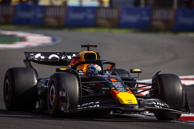 Max Verstappen driving Red Bull Racing RB21 during qualifying ahead of the F1 Grand Prix of Mexico at Autodromo Hermanos Rodriguez on October 25, 2025 in Mexico City, Mexico. Copyright: xRichardxCallis SPPx Sportspressphoto_SPR51494