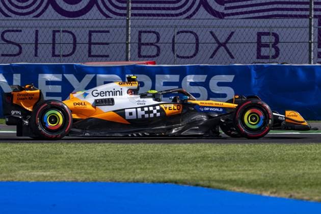 Lando Norris driving McLaren MCL39 during qualifying ahead of the F1 Grand Prix of Mexico at Autodromo Hermanos Rodriguez on October 25, 2025 in Mexico City, Mexico. Copyright: xRichardxCallis SPPx Sportspressphoto_SPR51513