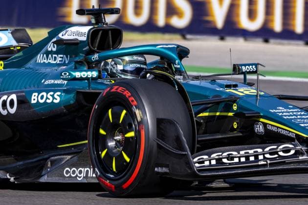 Lance Stroll driving Aston Martin AMR25 during qualifying ahead of the F1 Grand Prix of Mexico at Autodromo Hermanos Rodriguez on October 25, 2025 in Mexico City, Mexico. Copyright: xRichardxCallis SPPx Sportspressphoto_SPR51521