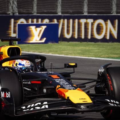 Max Verstappen driving Red Bull Racing RB21 during qualifying ahead of the F1 Grand Prix of Mexico at Autodromo Hermanos Rodriguez on October 25, 2025 in Mexico City, Mexico. Copyright: xRichardxCallis SPPx Sportspressphoto_SPR51508