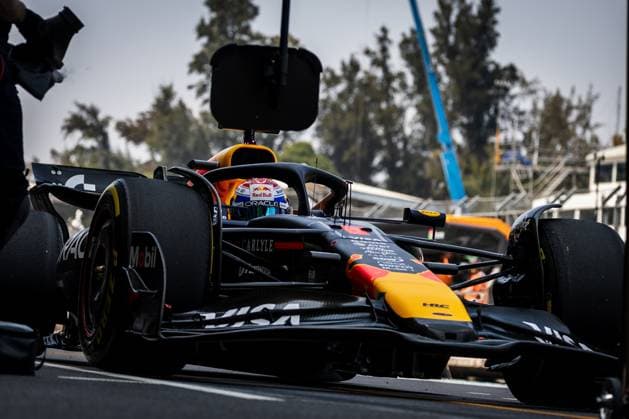 Autodromo Hermanos Rodriguez, Mexico City, Mexico. 25.October.2025; Max Verstappen of the Netherlands and Oracle Red Bull Racing during Free Practice 3 Formula One Mexican Grand Prix  aflo_308221623