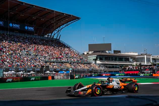 Formula?1 Gran?Premio?de?la?Ciudad?de? México?2025 Remy Midez OVERTAKE MAXPPP - Mexico?City 26 10 2025 81 PIASTRI Oscar (aus), McLaren F1 Team, action at the Formula?1 Gran?Premio?de?la?Ciudad?de?México?2025, the 20th round of the 2025 FIA Formula?1 World Championship, WM, Weltmeisterschaft at the Autódromo?Hermanos?Rodríguez in Mexico?City, Mexico, from 23 to 26 October 2025 Mexico?City Autódromo Hermanos Rodríguez Mexico  Copyright: xOVERTAKE MAXPPPxRemyxMidezx OVT202510263734 OVT202510263734