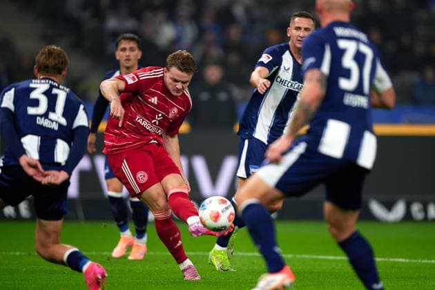 Christian Rasmussen Fortuna Duesseldorf, 10 , GER, Hertha BSC vs ,Fortuna Duesseldorf, 2 Bundesliga, Season 2025 2026, 10 Matchday, 25 010 2025 DFL REGULATIONS PROHIBIT ANY USE OF PHOTOGRAPHS AS IMAGE SEQUENCES AND OR QUASI VIDEO GER, Hertha BSC vs ,Fortuna Duesseldorf, 2 Bundesliga, Season 2025 2026, 10 Matchday, 25 010 2025 Berlin Copyright: xClaudiusxRauch,xEibner-Pressefotox xClaudiusxRauchx EP_CRH