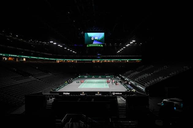 October 26, 2025, Nanterre, France, France: General view during the Rolex Paris Masters 1000 tennis tournament at Paris La Defense Arena on October 26, 2025 in Nanterre near Paris, France. Nanterre France - ZUMAm308 20251026_zsp_m308_001 Copyright: xMatthieuxMirvillex