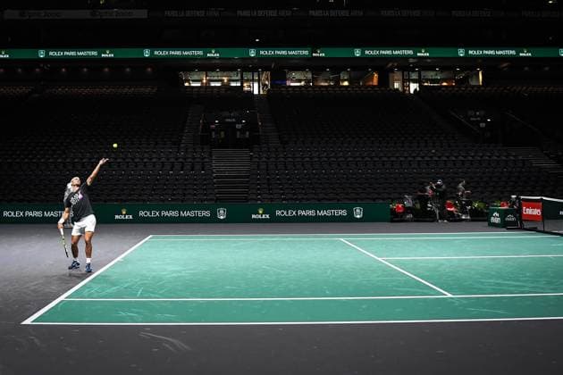 October 26, 2025, Nanterre, France, France: Carlos ALCARAZ of Spain during a training session of the Rolex Paris Masters 1000 tennis tournament at Paris La Defense Arena on October 26, 2025 in Nanterre near Paris, France. Nanterre France - ZUMAm308 20251026_zsp_m308_003 Copyright: xMatthieuxMirvillex
