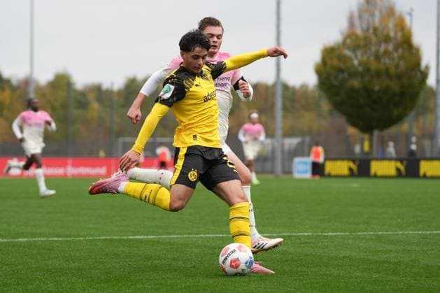 Sunday, 26 10 2025 Season 2025 2026 10 Matchday U19 DFB Youth League at BVB Football Park Hohenbuschei, Dortmund, Germany BV Borussia Dortmund U19 SV Bayer 04 Leverkusen U19 Ahmad Najdi BVB