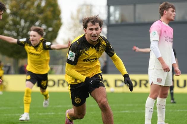 Sunday, 26 10 2025 Season 2025 2026 10 Matchday U19 DFB Youth League at BVB Football Park Hohenbuschei, Dortmund, Germany BV Borussia Dortmund U19 SV Bayer 04 Leverkusen U19 Goal celebration after the 1 0 by Taycan Macid Etcibasi BVB