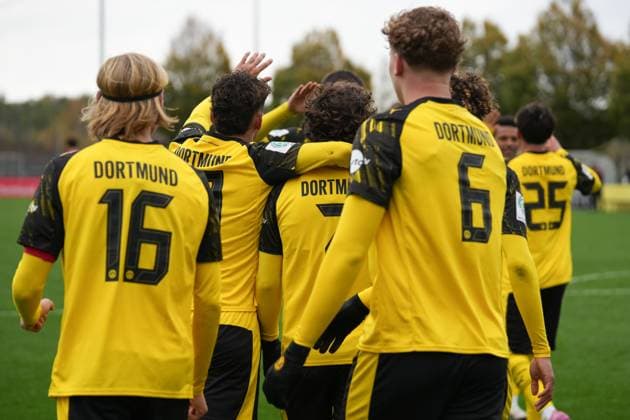 Sunday, 26 10 2025 Season 2025 2026 10 Matchday U19 DFB Youth League at BVB Football Park Hohenbuschei, Dortmund, Germany BV Borussia Dortmund U19 SV Bayer 04 Leverkusen U19 Goal celebration after the 1 0 by Taycan Macid Etcibasi BVB