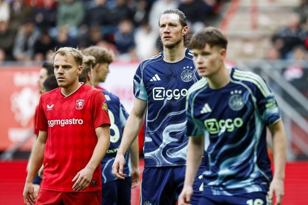 ENSCHEDE - Wout Weghorst of Ajax during the Dutch Eredivisie match between FC Twente and AFC Ajax at the De Grolsch Veste Stadium on October 26, 2025, in Enschede, Netherlands. ANP VINCENT JANNINK Eredivisie 2025-2026 xVIxANPxSportx xxANPxIVx 540350678 originalFilename: 540350678.jpg